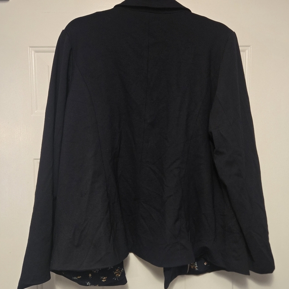 Skies Are Blue Stitch Fix Women's Floral Lined Navy Blue Blazer Size 1X NWT - Picture 5 of 11
